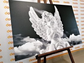 Stampa su tela – Angioletto attento in bianco e nero nel cielo