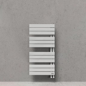 Termoarredo bagno DE'LONGHI 110.8x50 cm interasse 50 mm bianco serie Madeira