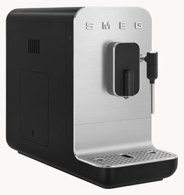 Macchina da caffè automatica con sistema latte integrato Kompakt