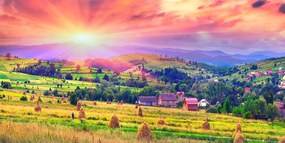 Stampa su tela – Covoni di fieno nei Carpazi
