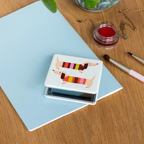 Specchio per make-up con ingrandimento 7x7 cm Sausage Dog – Rex London