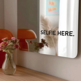 Adesivo per specchio S22 – SELFIE HERE.