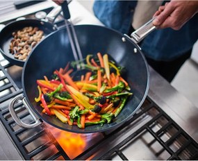 Padella wok con superficie in ceramica ø 32 cm Space – Joseph Joseph