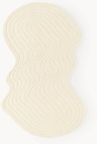 Tappeto in lana fatto a mano dalla forma organica Aliza