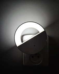 LED Luce notturna con sensore crepuscolare LED/0,5W/230V bianco