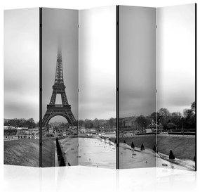 Paravento Torre nella nebbia II (5-parti) - scena in bianco e nero di Parigi