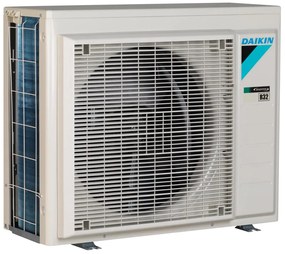 Unità esterna climatizzatore DAIKIN NEW PLUS 12000 BTU 3.4 KW classe di raffreddamento A+++ , classe di riscaldamento A+++, bianco