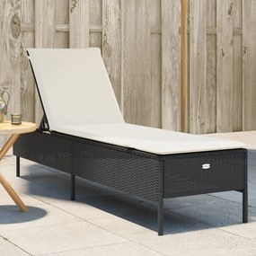 Lettino prendisole con cuscino nero in polyrattan