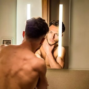 LED Specchio retroilluminato riscaldato da bagno LED/17W/230V IP44