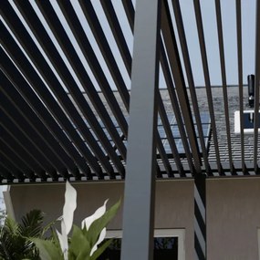 Pergola bioclimatica motorizzata Ombréa autoportante 4x6M (vari colori)