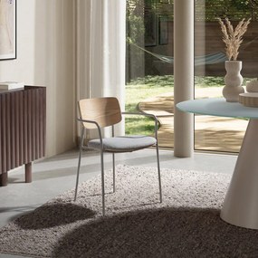 Set di sedie da pranzo grigio chiaro/di colore naturale in imbottito con braccioli Nour – MOME