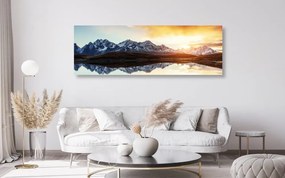 Quadro su tela – Splendido tramonto sulle montagne