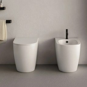 Coppia Di Sanitari a Terra Senza Brida Nic Design "Pin" Bianco Lucido