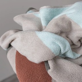 Asciugamano in spugna in cotone organico color menta 70x133 cm Diagonal - Mette Ditmer Denmark