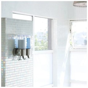 Distributore di sapone a parete in acciaio inox color argento da 880 ml - simplehuman