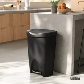 Bidone nero in plastica 50 l Brim - Umbra