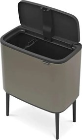 Bidone in acciaio grigio touch per raccolta differenziata 34 l Bo Touch Bin - Brabantia