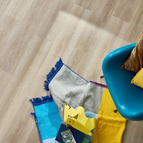 Pavimento SPC passaggio intenso Siena beige Sp 5.3 mm con sottopavimento integrato 2.24 m²