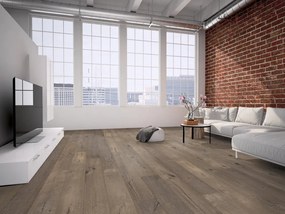 Parquet multistrato scala XL in rovere sbiancato laccato natura sp. 13/3 mm 3.6036 m²