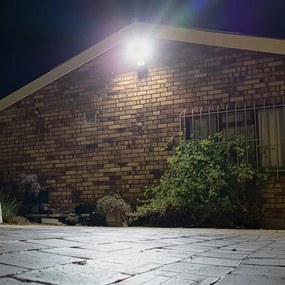 Nedis WIFILOFS21FBK- Proiettore LED dimmerabile SmartLife 20W/230V 3000-6500K IP44 Wi-Fi