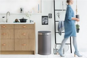 Cestino per la spazzatura in acciaio grigio touch 40 l Touch Bin – Brabantia