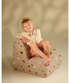 Poltrona per bambini marrone chiaro con rivestimento in bouclé e ciniglia Terrazzo Cloud – Wigiwama