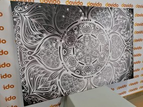 Stampa su tela – Mandala indiana con sfondo galattico in bianco e nero