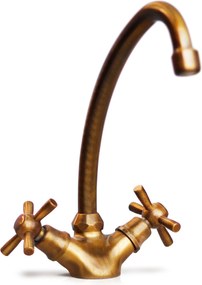Rubinetto per Lavello da Giardino a Collo d’Oca in Ottone Bronzato...