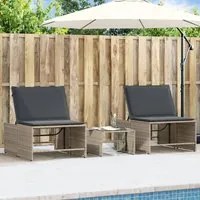 Lettini Prendisole 2pz con Tavolino Grigio Chiaro in Polyrattan 368427