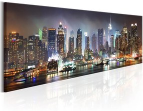 Quadro White reflections in New York