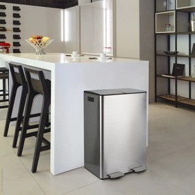 Cestino per la spazzatura color argento opaco in acciaio per raccolta differenziata/con pedale 2x30 l Aliya – Spirella