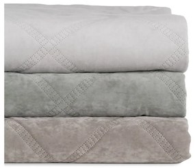 Copriletto color crema in velluto con rivestimento trapuntato 230x260 cm – Ixia