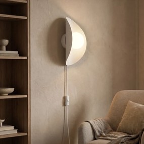 Applique da Parete FIERO XL WL1 G9 con Presa Elettrica e Interruttore