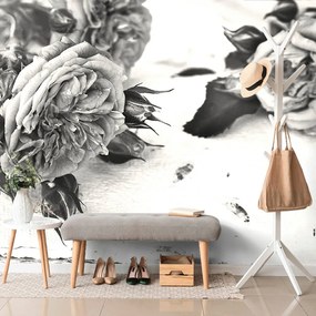 Carta da parati – Rose bianco e nero in fiore