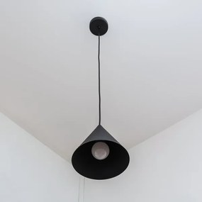 Lampadario a sospensione con cavo ETNA II 1xE27/15W/230V Ø 18,5 cm nero