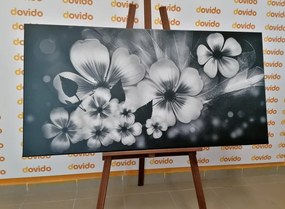 Stampa su tela – Fantasia di fiori in bianco e nero