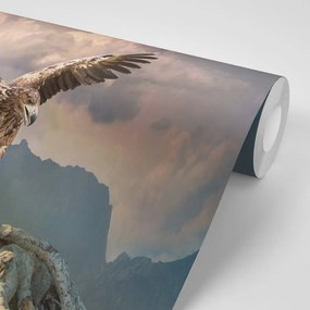 Carta da parati autoadesiva – Aquila con ali spiegate sopra le montagne