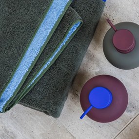 Asciugamano tipo terry verde scuro/blu in cotone organico 70x133 cm Soft – Mette Ditmer Denmark