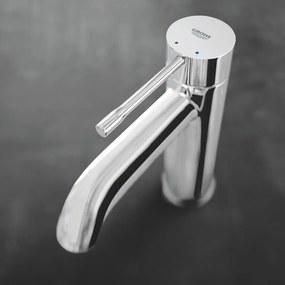 Rubinetto per lavabo a canna media Essence cromo lucido GROHE