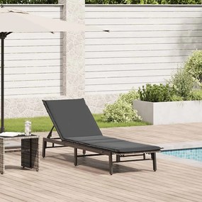 Lettino Prendisole Con Cuscino Grigio Chiaro İn Polyrattan /