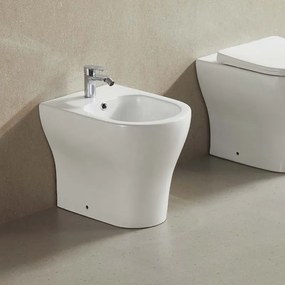Kamalu - Coppia sanitari bagno filomuro in ceramica rimless con copriwc softclose | GIULY