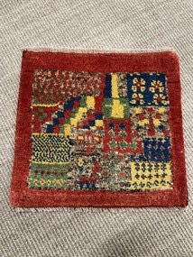 Gabbeh Tappeto 40x40 Rosso (Iran) Annodato A Mano