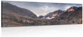 Quadro su tela – Montagne maestose con lago