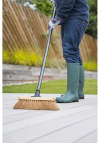 Elementi essenziali della scopa marrone - Addis