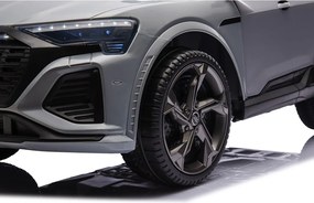 Macchina Elettrica per Bambini 12V Licenza Ufficiale Audi SQ8 E-Tron con Telecomando e Sedile Pelle Grigio...