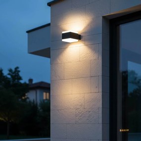 Applique LED 12W Cubica per esterni a Luce Diffusa IP54 Nera Colore Bianco Naturale 4.000K
