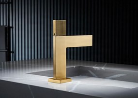 Rubinetto da bagno ELITE EDITION BS1420 in ottone con getto a cascata, disponibile in più finiture — Oro spazzolato