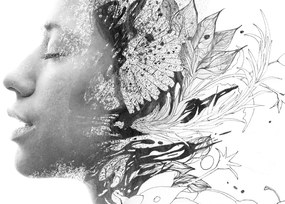 Stampa su tela – Donna con fiori dipinti in bianco e nero