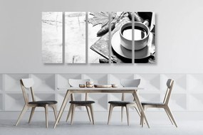 Quadri 5 pezzi – Tazza di caffè in autunno in bianco e nero