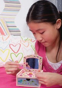 Produzione e verniciatura - cassetta cosmetica